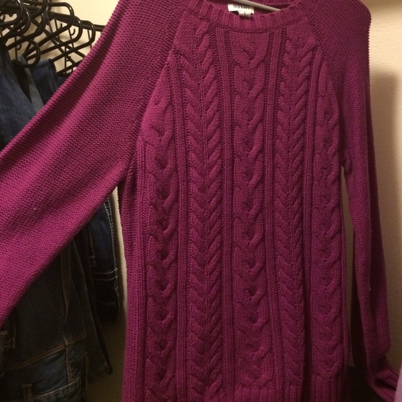 Old navy sweater