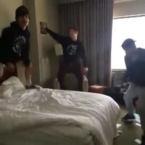 Meet your Posher, Chloe