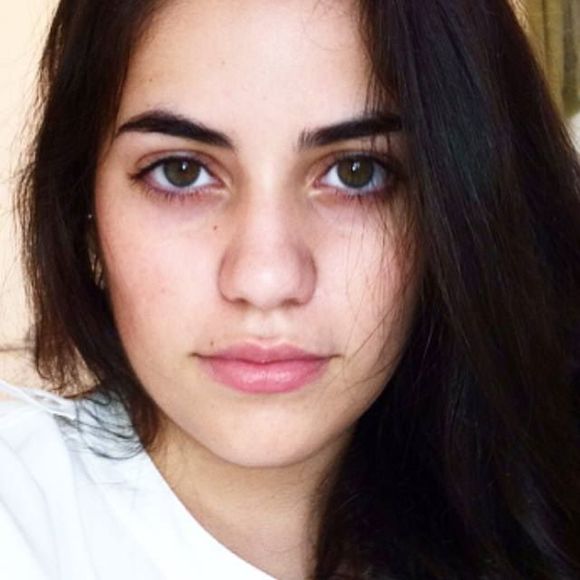 Meet your Posher, Gabriela - Picture 1 of 1