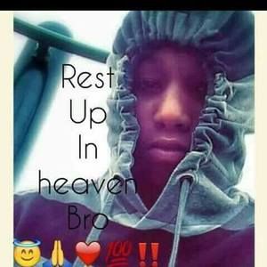 Meet your Posher, Mayra