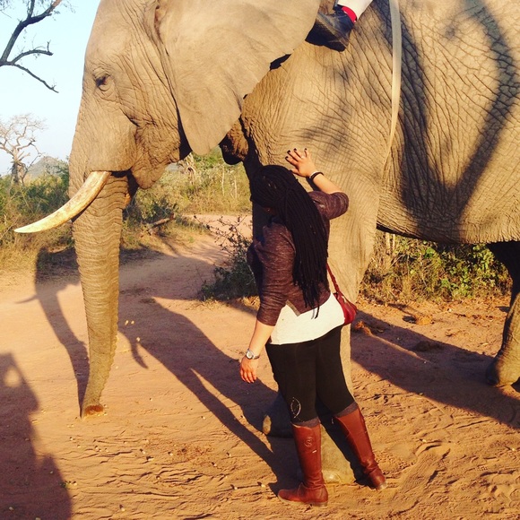 Meet your Posher, Kimberly - Picture 1 of 1