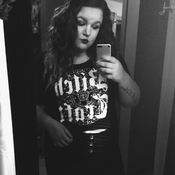 Meet your Posher, Molly