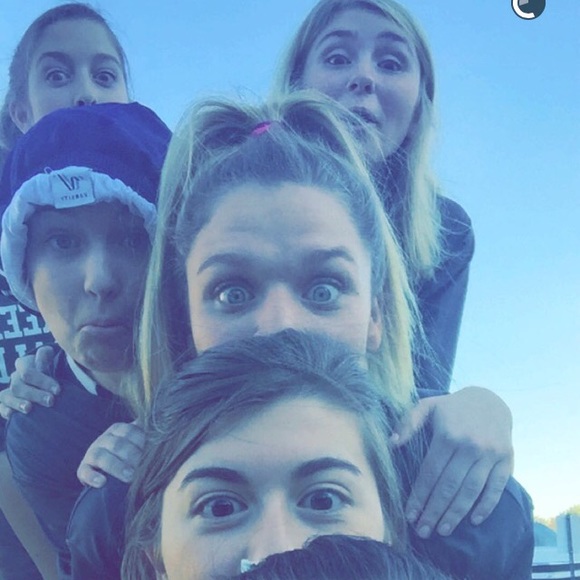 Meet your Posher, Julie