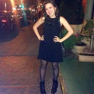 Meet your Posher, Gina