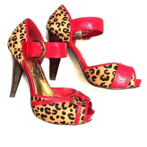 Naughty Monkey leopard print heels