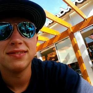 Meet your Posher, Matthew