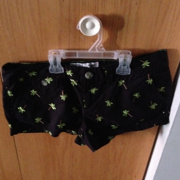 Aeropostale Palm tree shorts