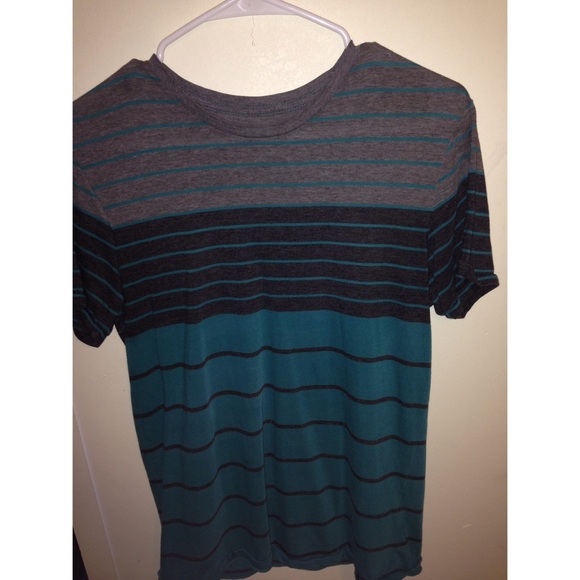 Men's striped tee shirt