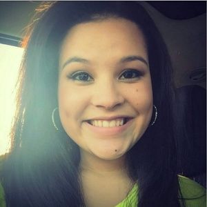 Meet your Posher, Juana