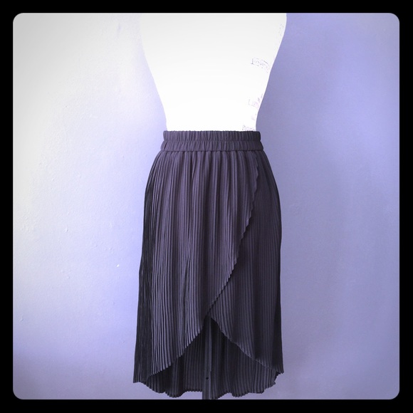 Kimchi Blue high low skirt