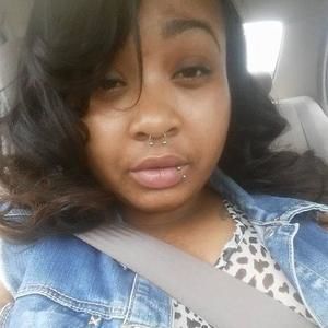 Meet your Posher, Mandy