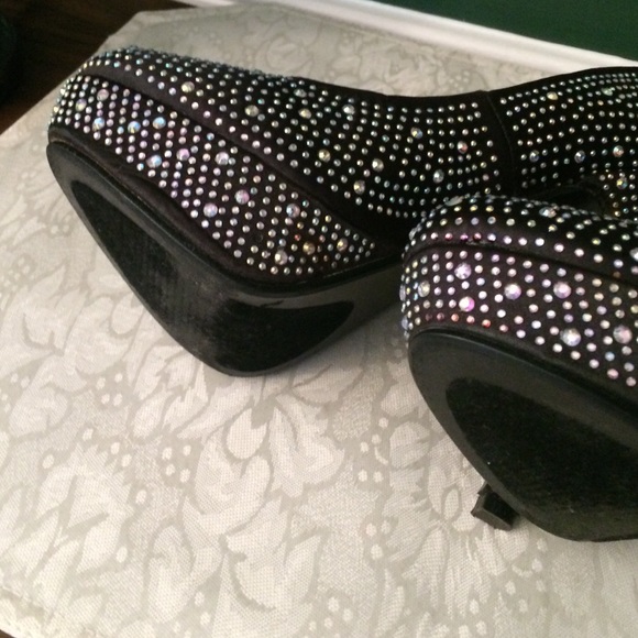 Bling! Heels - Picture 4 of 4