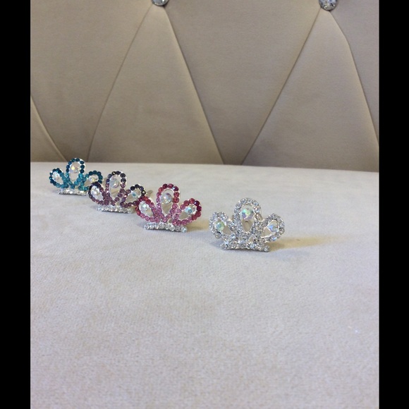 Brand new Mini rhinestone crowns
