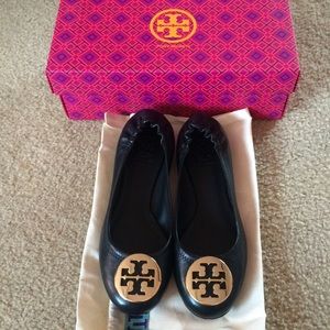TORY BURCH REVA BALLET FLATS ❤️