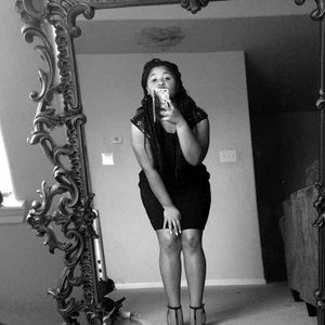 Meet your Posher, Alia