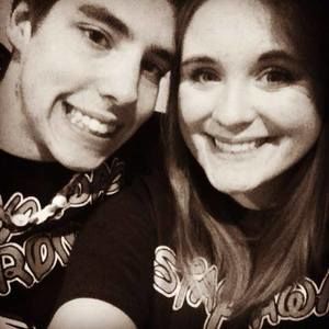 Meet your Posher, Devin