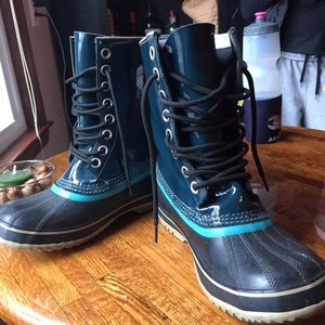 Sorel 1964 Patent Leather Boots