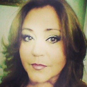 Meet your Posher, Ana elisa