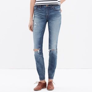 Madewell High Riser Skinny / torn knee edition