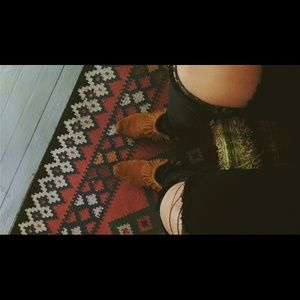 Meet your Posher, Cynthia