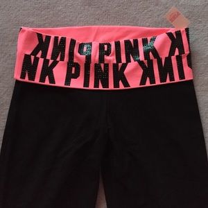 🎉traded🎉VS Pink rhinestone yoga pants NWT