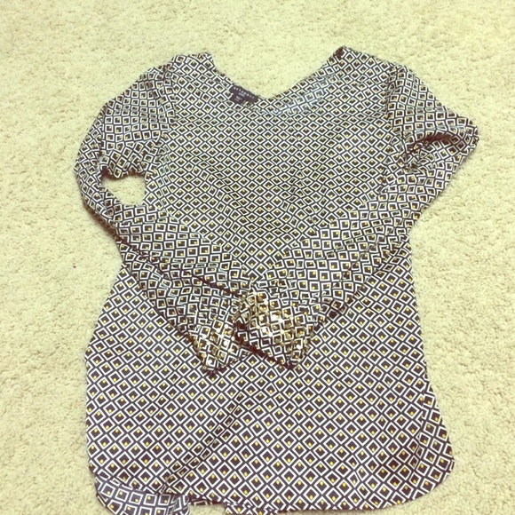 Gorgeous tunic style shirt!