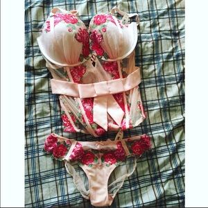 VS LE two piece set