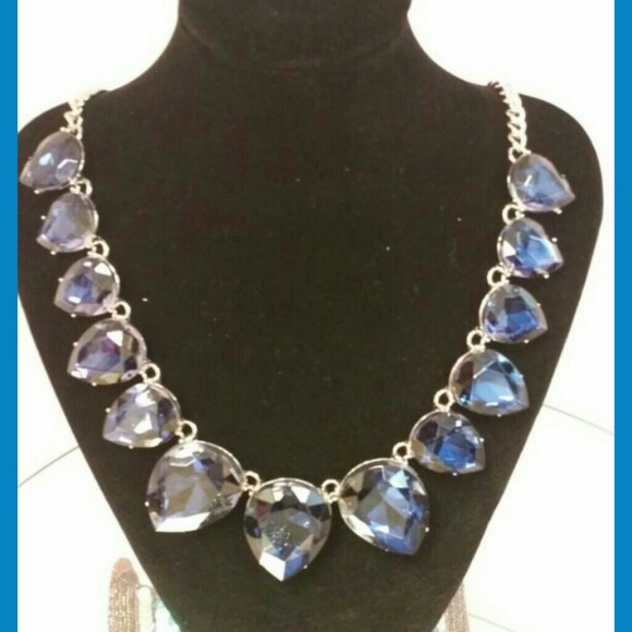 BLUE COCKTAIL NECKLACE SET