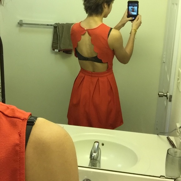 SOLD IN BUNDLE Red Open Scalloped Back Dress - Picture 2 of 4