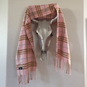 Burberry Scarf 100% cashmere