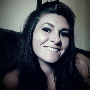 Meet your Posher, Holly