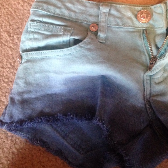 Shorts - Picture 2 of 2