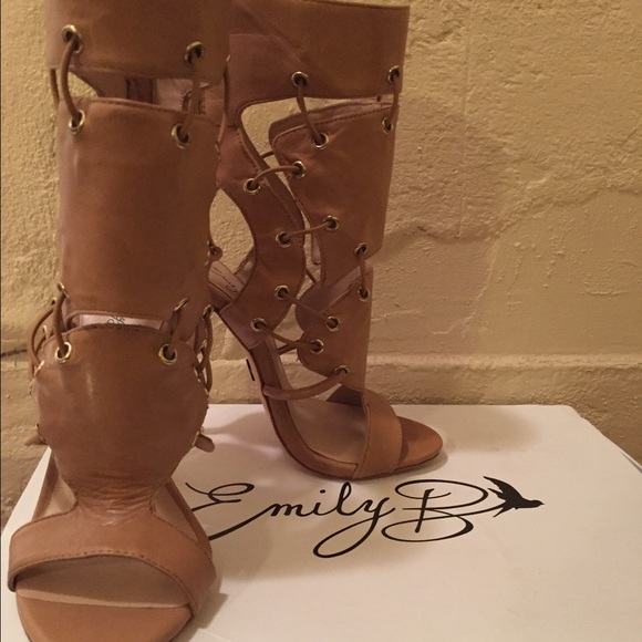 Emily B Shoes - EMILY B limited edition size 6 heels