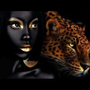 Meet your Posher, Briana