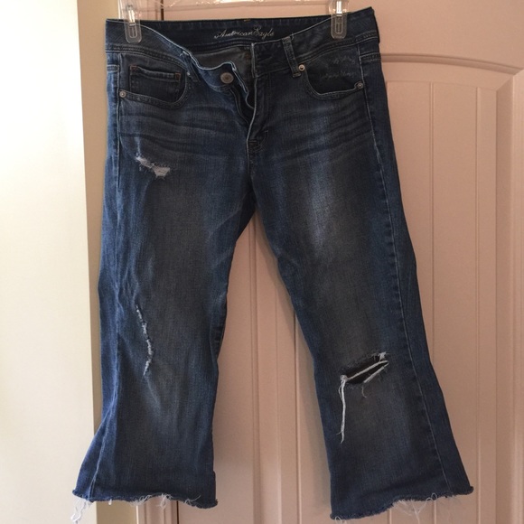 Cut off Capri length American Eagle jeans size 12