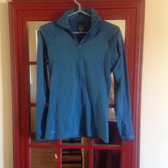 Nike dri-fit pullover