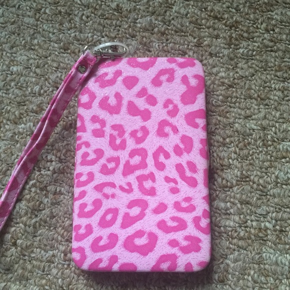 Wallet/phone case