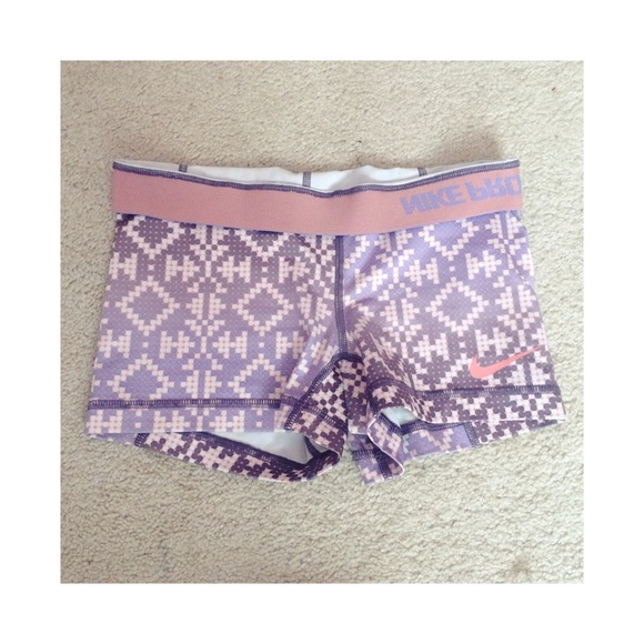 Nike Pants - SALE ❤️Nike pro tribal shorts