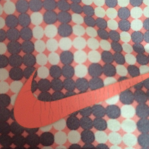 SALE ❤️Nike pro tribal shorts - Picture 2 of 4