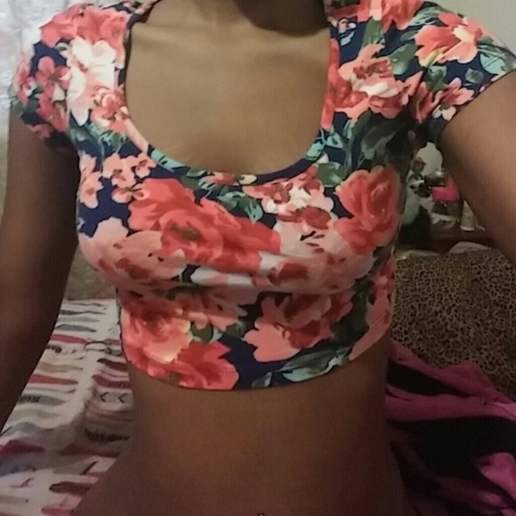 Floral crop top