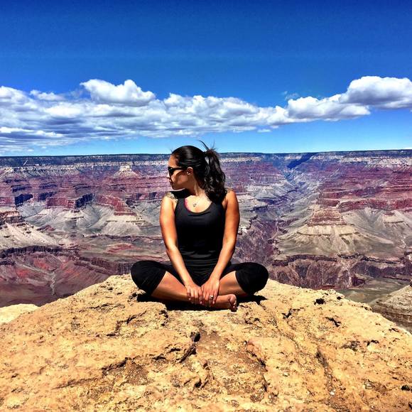 Meet your Posher, Amethyst