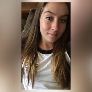 Meet your Posher, Carley