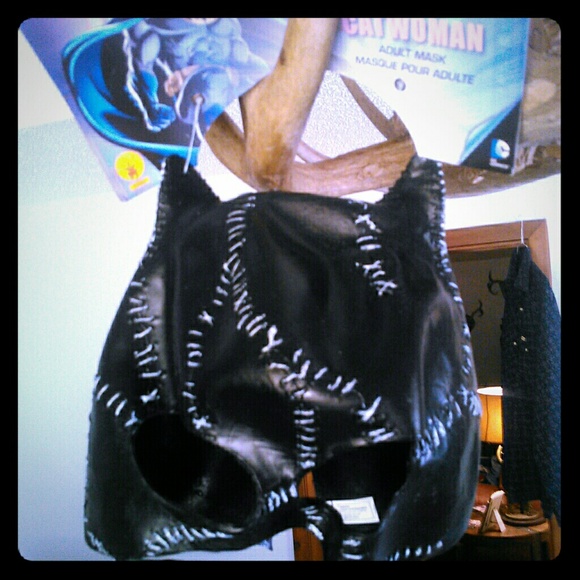 Hurry Halloween is almost here. Catwoman Mask.