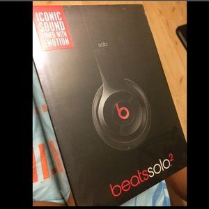Beats solo 2