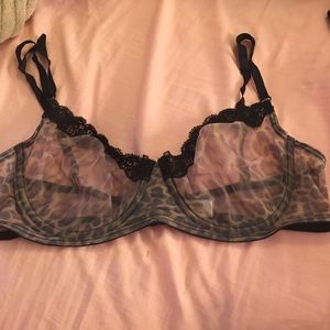 Sheer No padding Underwire bra