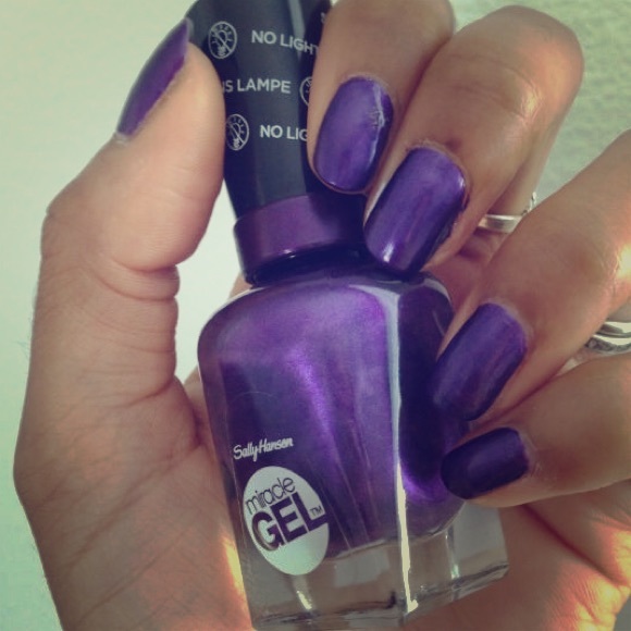 Purple Gel Nail Polish! No light needed!!
