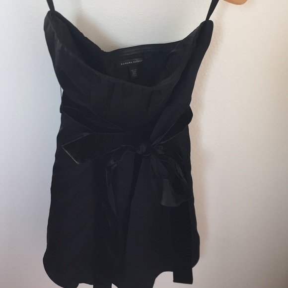 Silk & Velvet Bow Sleeveless Top... - Picture 4 of 4