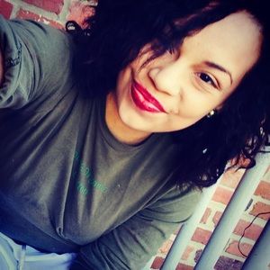 Meet your Posher, Kisha