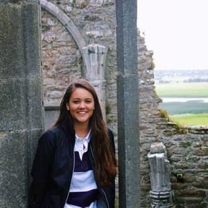 Meet your Posher, Michaela