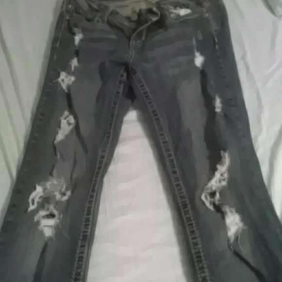 Jeans - Picture 2 of 3
